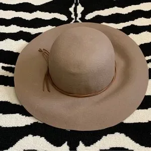 D&Y | Accessories | Dy Tan Wool Floppy Hat With Leather Tie  display picture 2